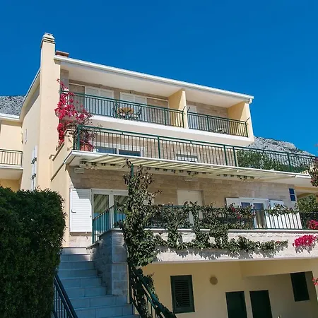 2717c Apartament